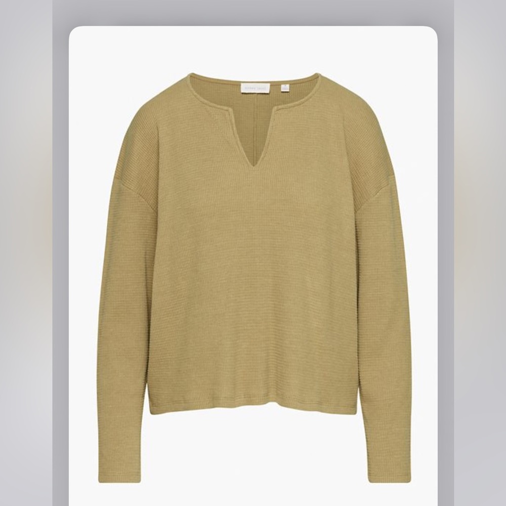 ARITZIA Azure skies waffle split neck tee